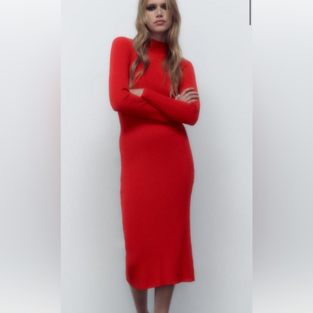 Zara red sweater dress with back opening